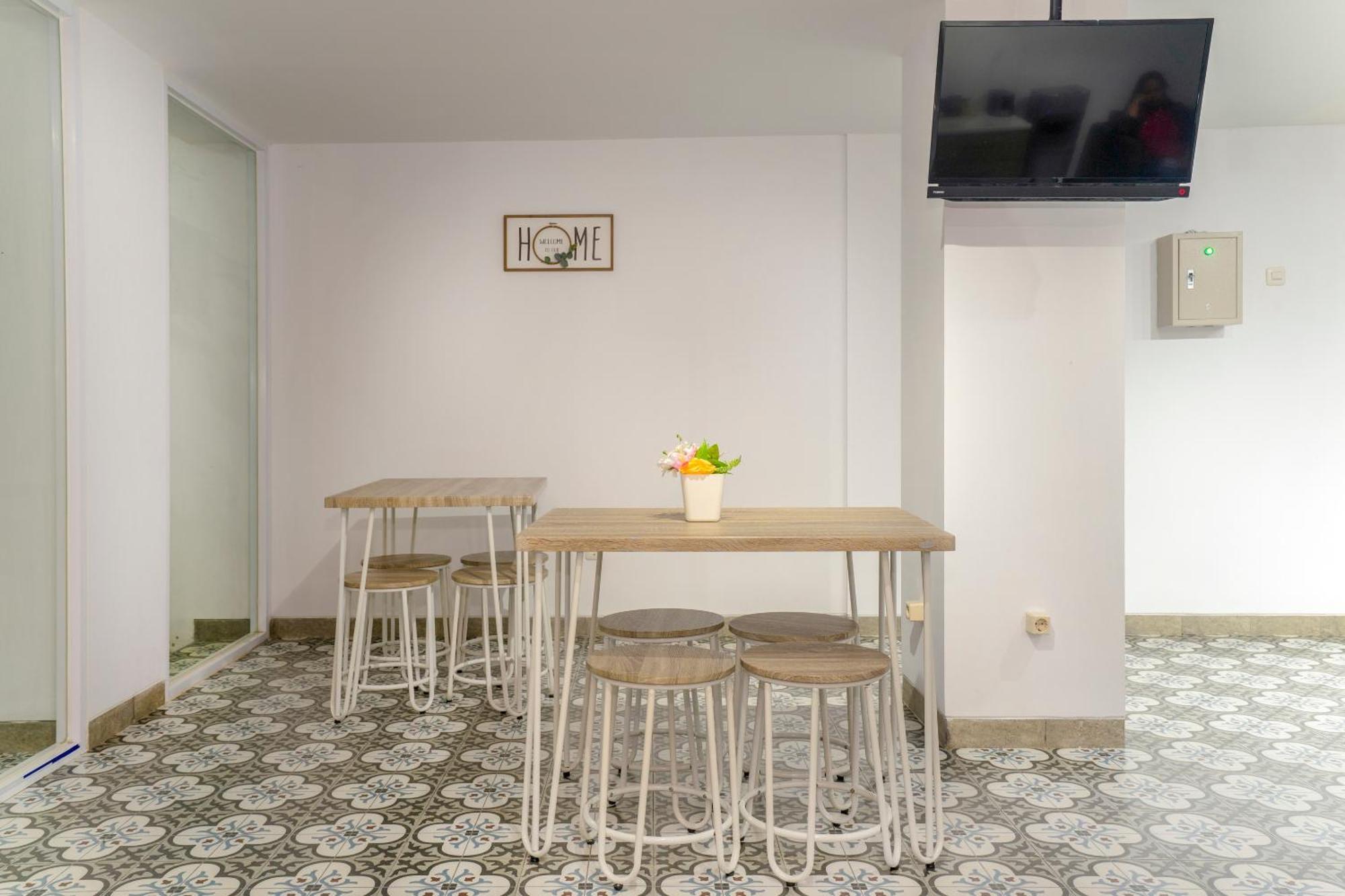 Super Oyo Collection O 2627 Ratamya Co-Living Hotel Yogyakarta Eksteriør billede